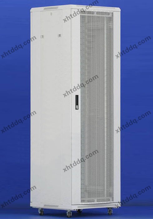 點(diǎn)擊查看商品:機(jī)柜