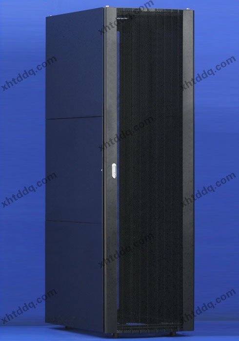 點(diǎn)擊查看商品:機(jī)柜